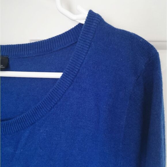 2/$15 H&M tunic / sweater dress - Picture 2 of 5